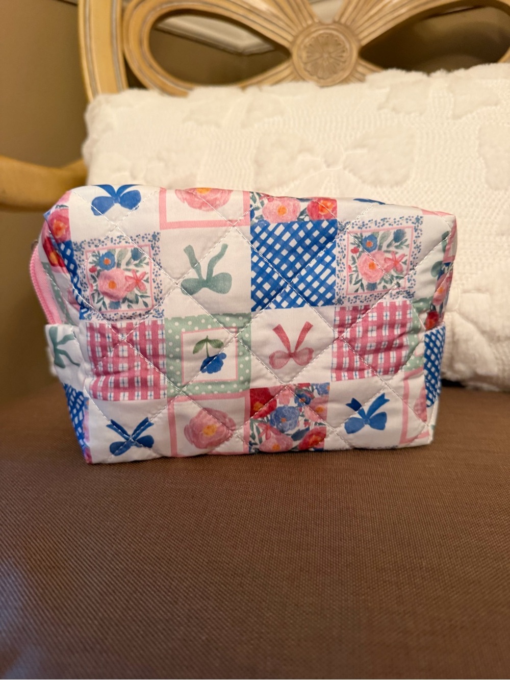 Quilted Patchwork Floral Travel Pouch in Pink & Blue NWOT